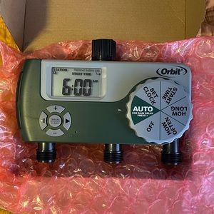 Orbit 56082 3-Outlet Hose Watering Timer, Green - New In Box